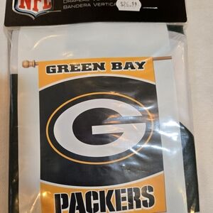 Wincraft NFL Green Bay Packers Vertical Flag Banner Indoor Outdoor 27" x 37"
